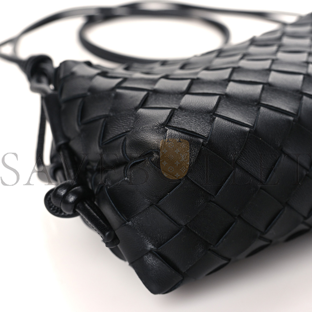 BOTTEGA VENETA NAPPA INTRECCIATO MINI LOOP CAMERA BAG BLACK 133093 (17*11*6cm)