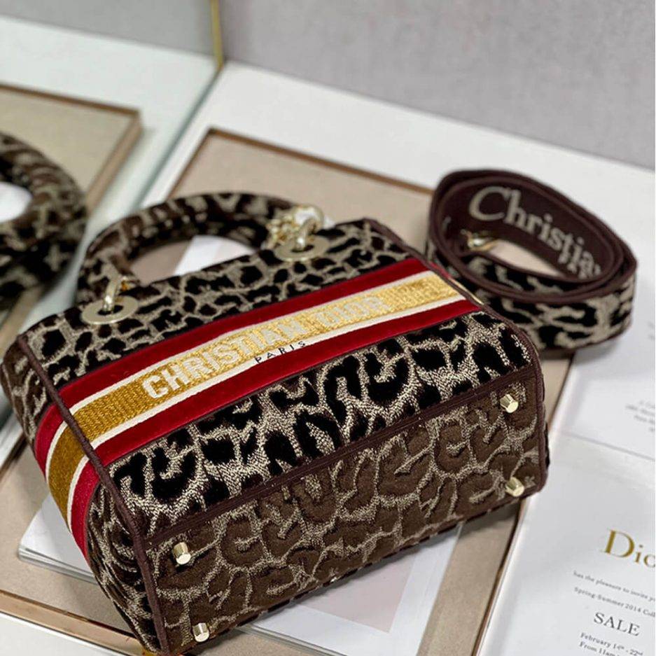 DIOR MEDIUM LADY D-LITE BAG M0565OTGT_M918 (24cm*20cm*11cm)